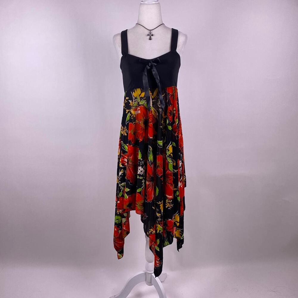 Vintage 90s whimsigoth floral dress